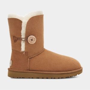 Ugg Australia Bailey Button II Boots, Brand New